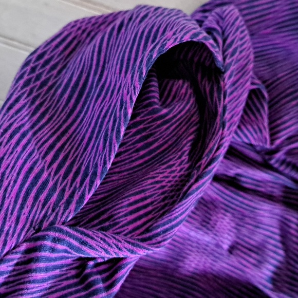 LuLaRoe Abstract Elastic Waist Pockets A-Line Fit & Flare Comfy Skater Skirt - Picture 6 of 9